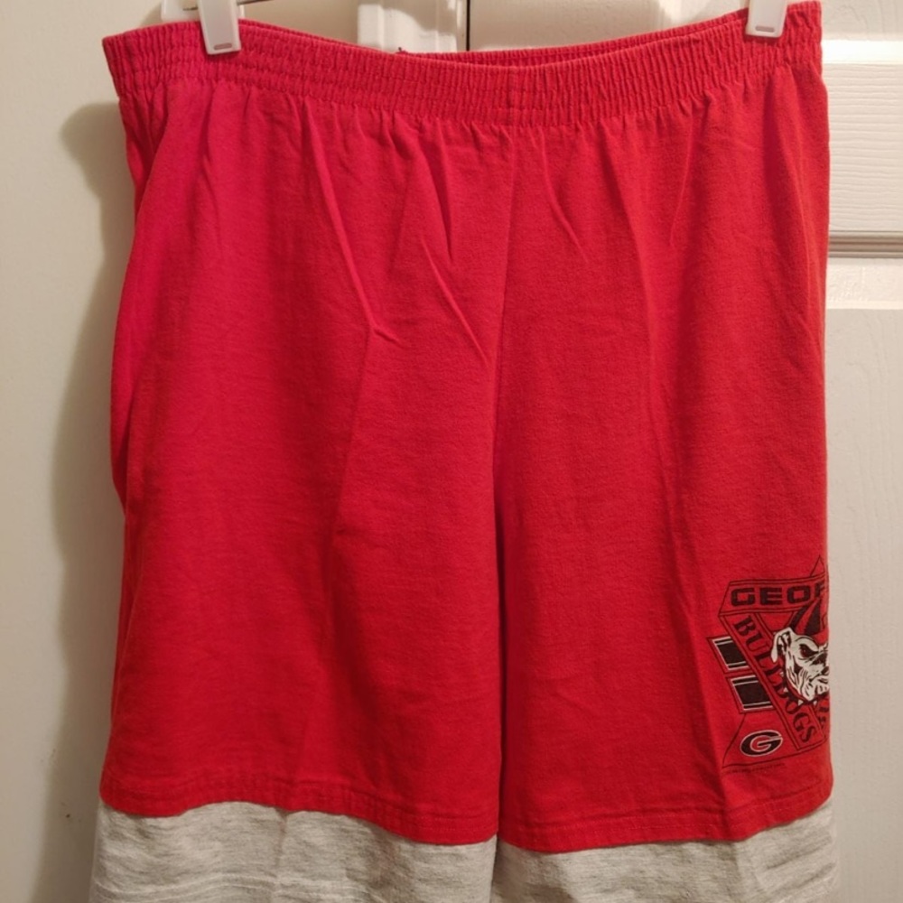Vintage Men's Georgia Bulldogs 1993 Performance Athletic Shorts. Size XL.